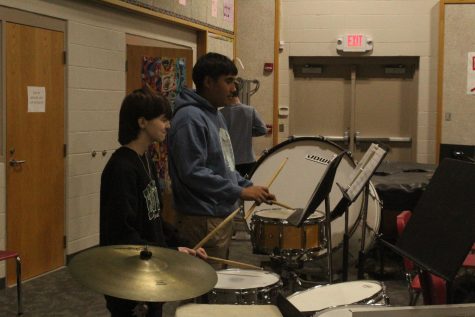 Duncan Middle School Band students rehearse during sixth hour.