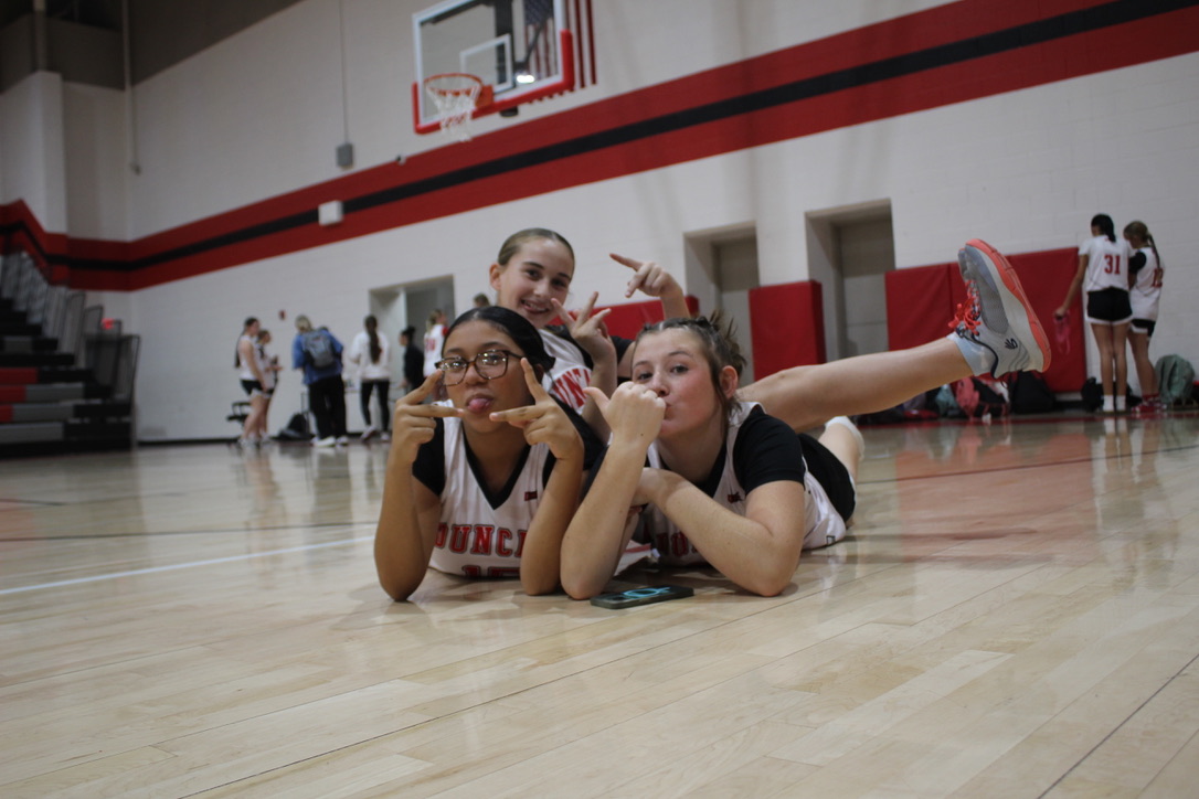 Bloopers (Lillie Goble, Lily Reza, Zabry Ross)