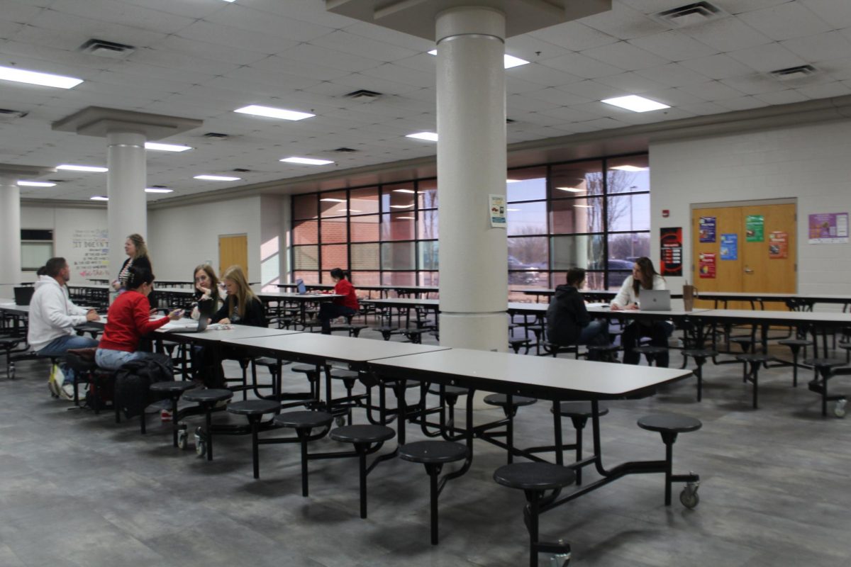 Eighth-grade students meet with administrators and other district staff for freshman enrollment.